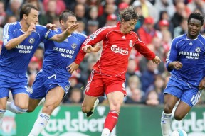 星空体育-孤胆悲歌与不屈之魂，詹姆斯12场空砍，中国队极限挑战燃热血